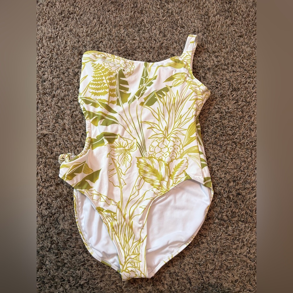 Women’s One-Shoulder Swimsuit